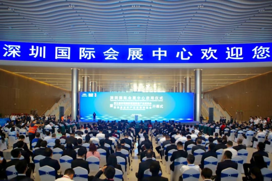 匠心浇筑 开云在线登录参建的深圳国际会展中心正式使用并迎来首展 